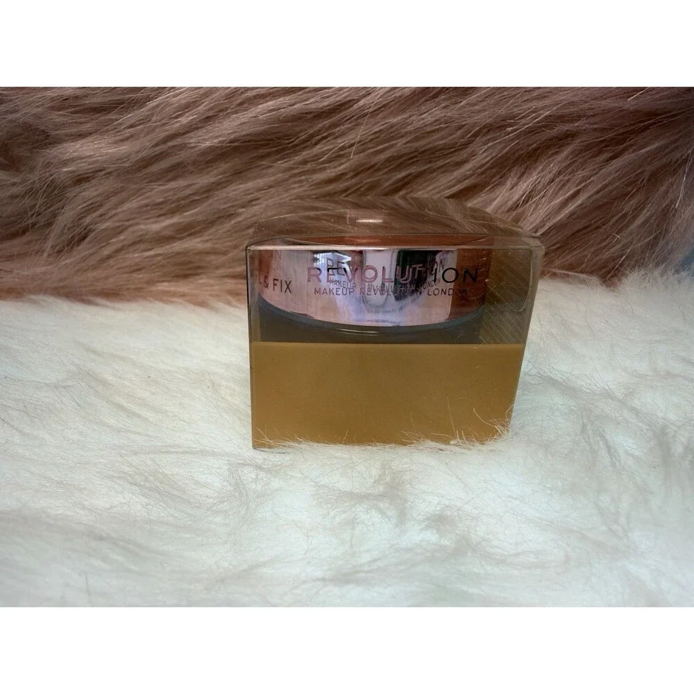 Revolution Ultimate Coverage Concealer – Tan with Salicylic Acid – Full Coverage